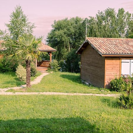 Les Chalets Montrejeau Luaran gambar