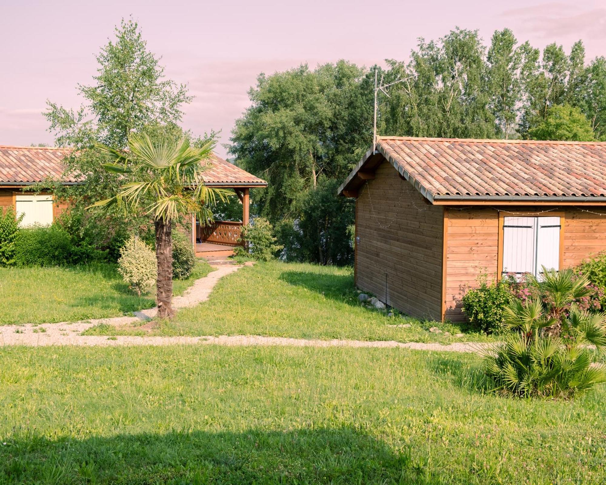 Les Chalets Montrejeau Luaran gambar